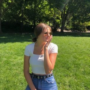 Meet your Posher, Julia